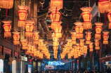 最能代表上海的商业地标！时代广场闪耀上海夜空